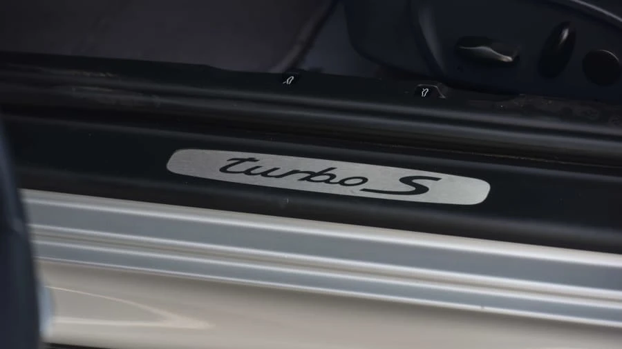 2005 Porsche 996 Turbo - Image 19 of 20