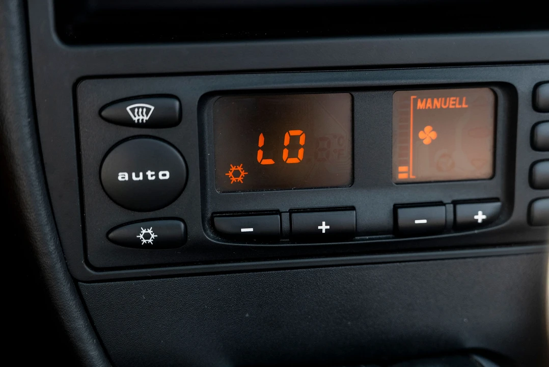 2005 Porsche 996 Turbo - Image 31 of 31