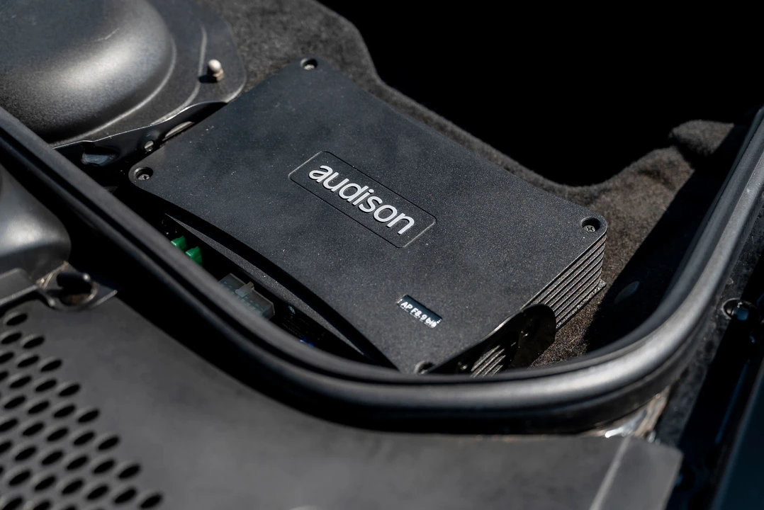 2005 Porsche 996 Turbo - Image 9 of 31