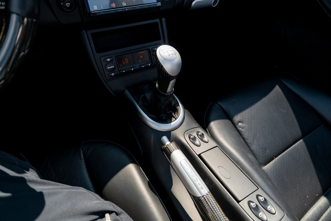 2005 Porsche 996 Turbo - Image 27 of 31