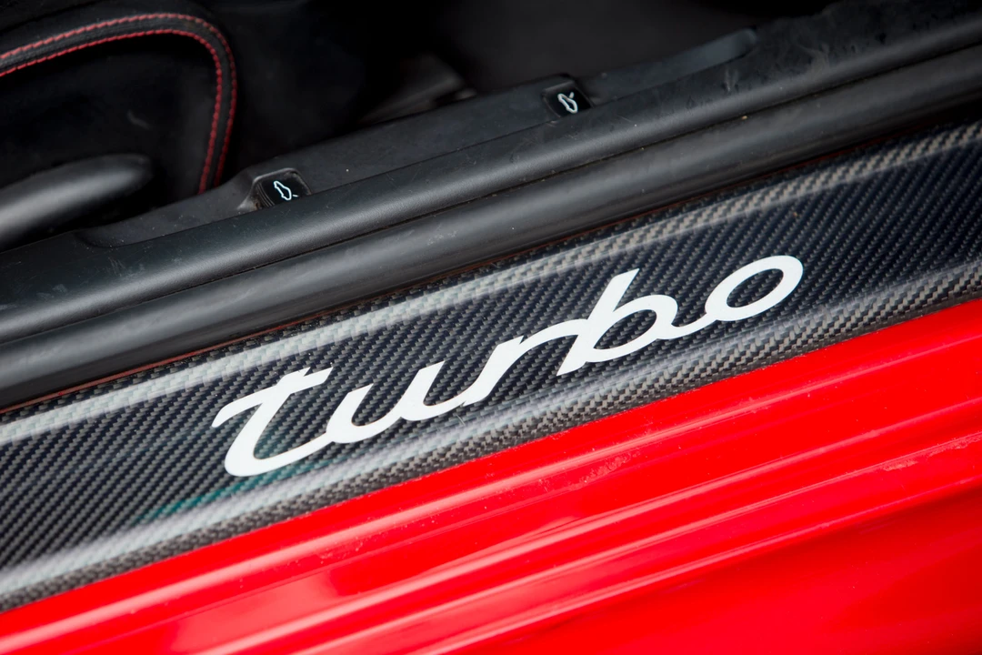 2005 Porsche 996 Turbo - Image 15 of 28
