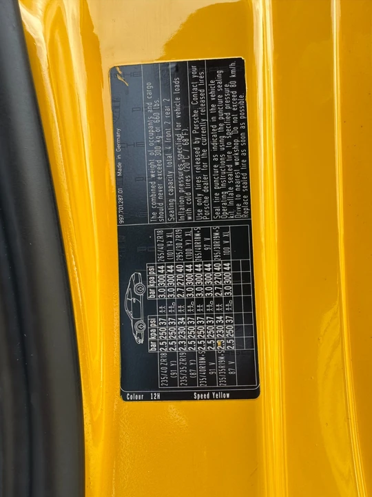2005 Porsche 997 Carrera - Image 17 of 21