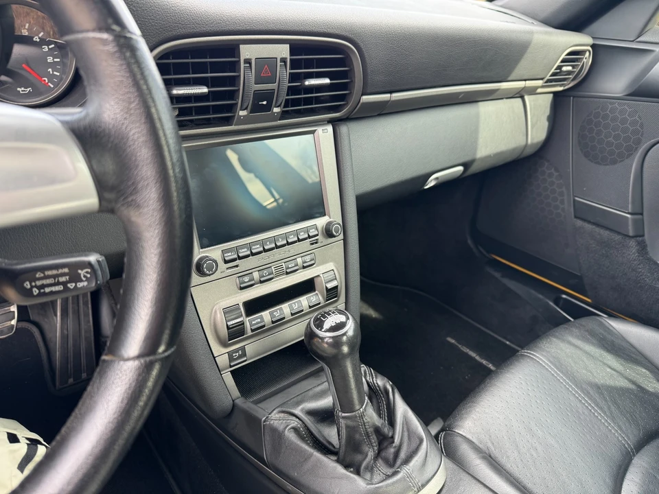 2005 Porsche 997 Carrera - Image 11 of 21