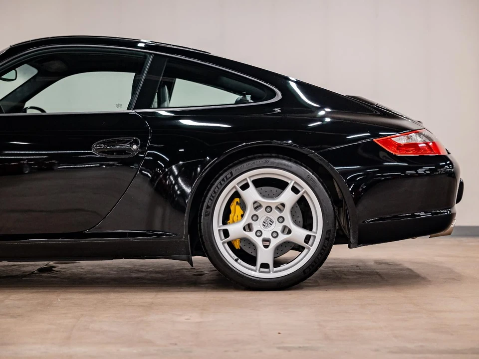 2005 Porsche 997 Carrera - Image 25 of 31