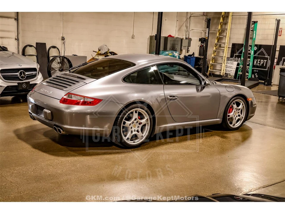 2005 Porsche 997 Carrera - Image 9 of 31