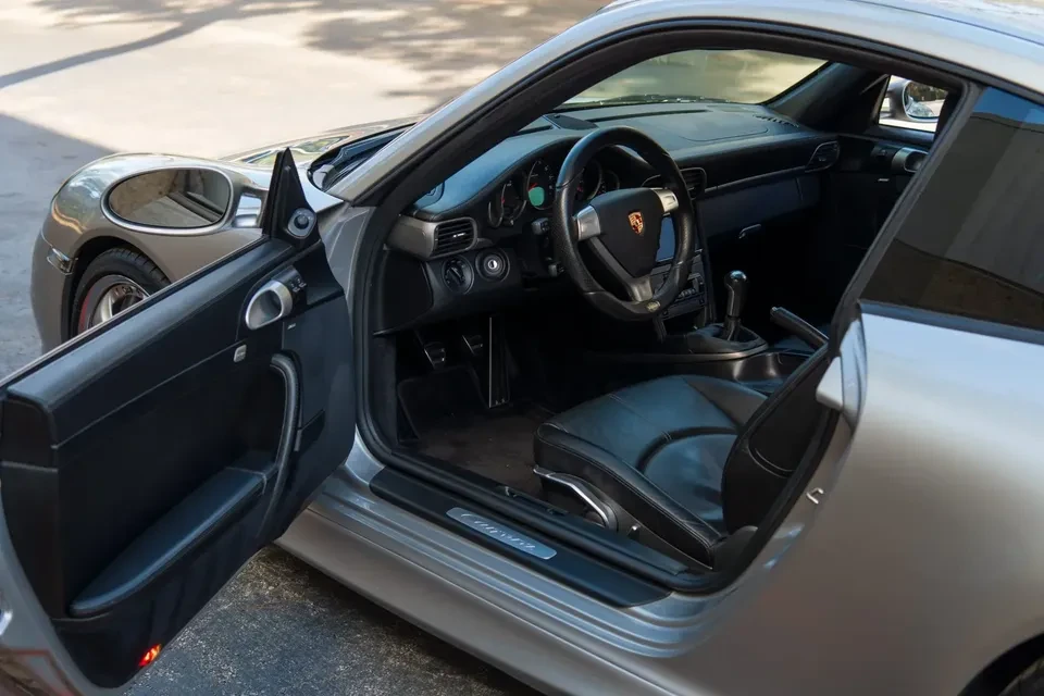 2005 Porsche 997 Carrera - Image 6 of 8