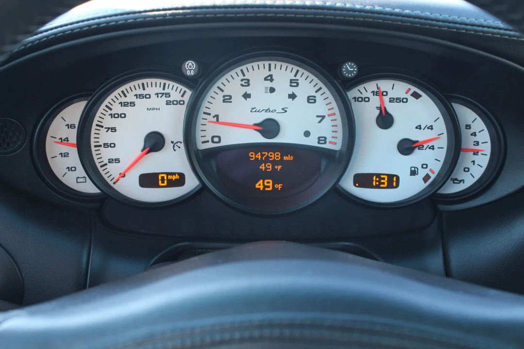 2005 Porsche 996 Turbo - Image 30 of 31