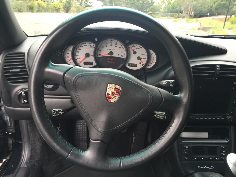 2005 Porsche 996 Turbo - Image 14 of 24