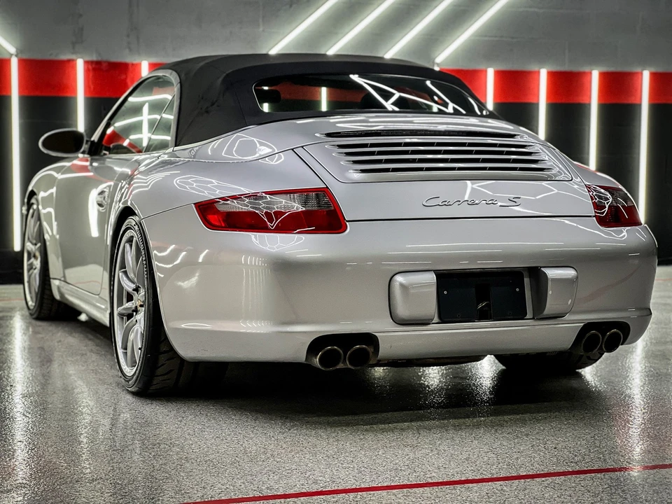 2005 Porsche 997 Carrera - Image 10 of 20