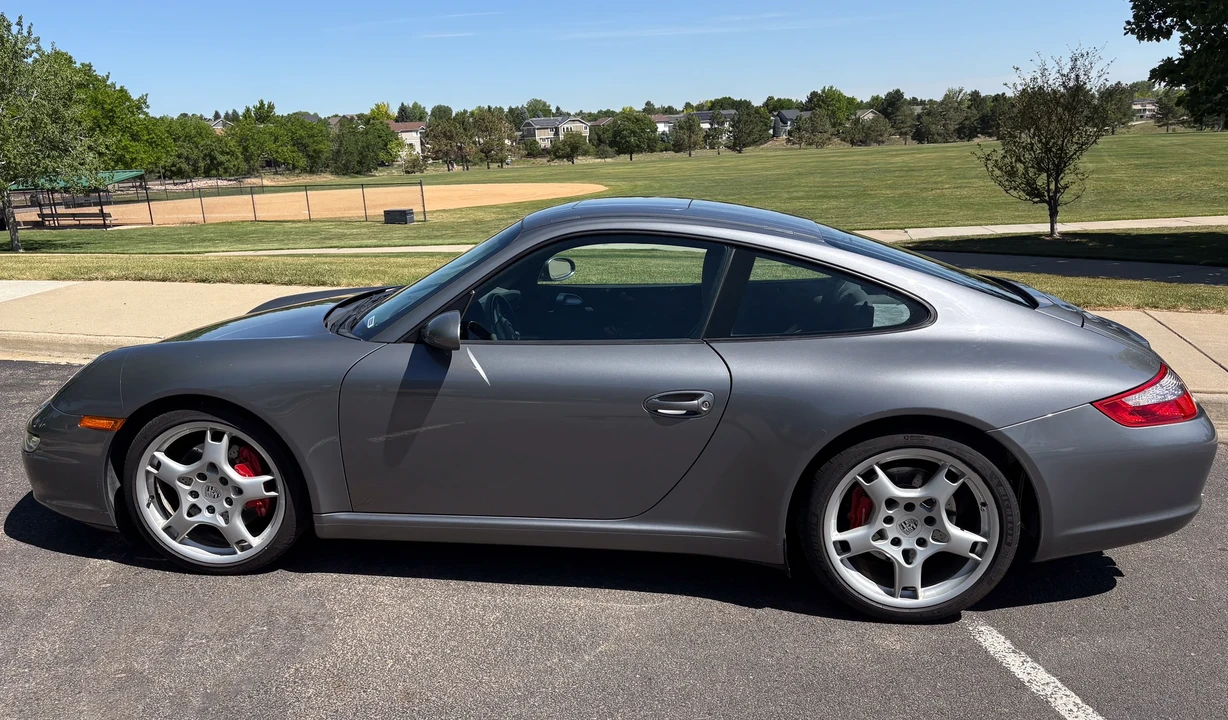 2005 Porsche 997 Carrera S - Image 10 of 31