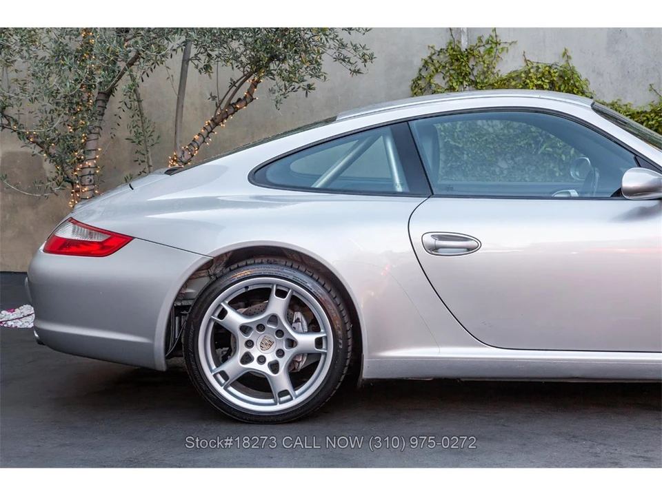 2005 Porsche 997 Carrera - Image 10 of 31