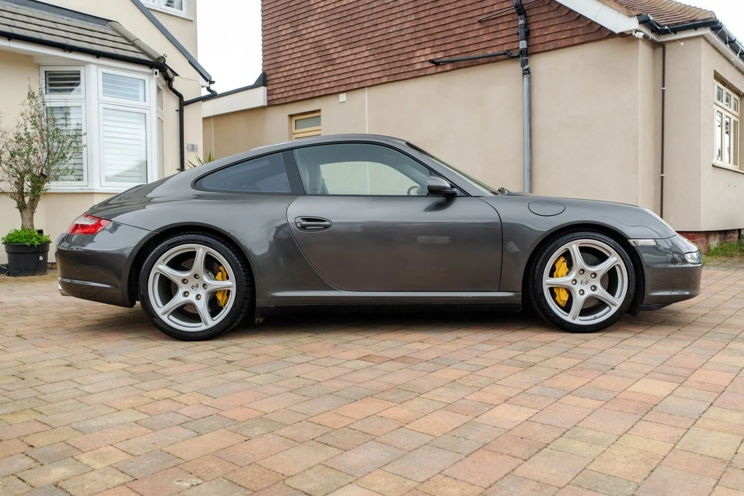 2005 Porsche 997 Carrera 4S - Image 5 of 30