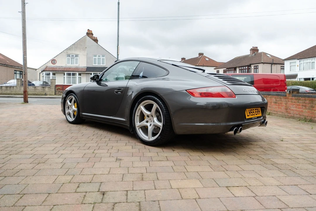 2005 Porsche 997 Carrera 4S - Image 15 of 30