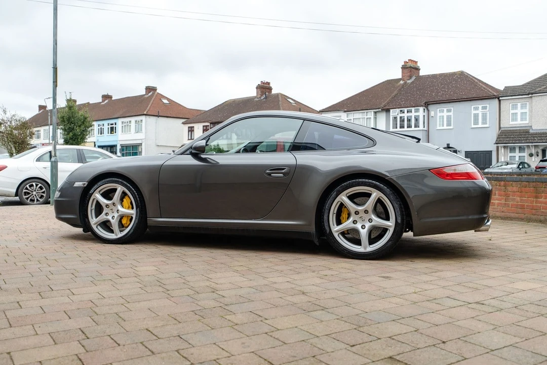 2005 Porsche 997 Carrera 4S - Image 16 of 30