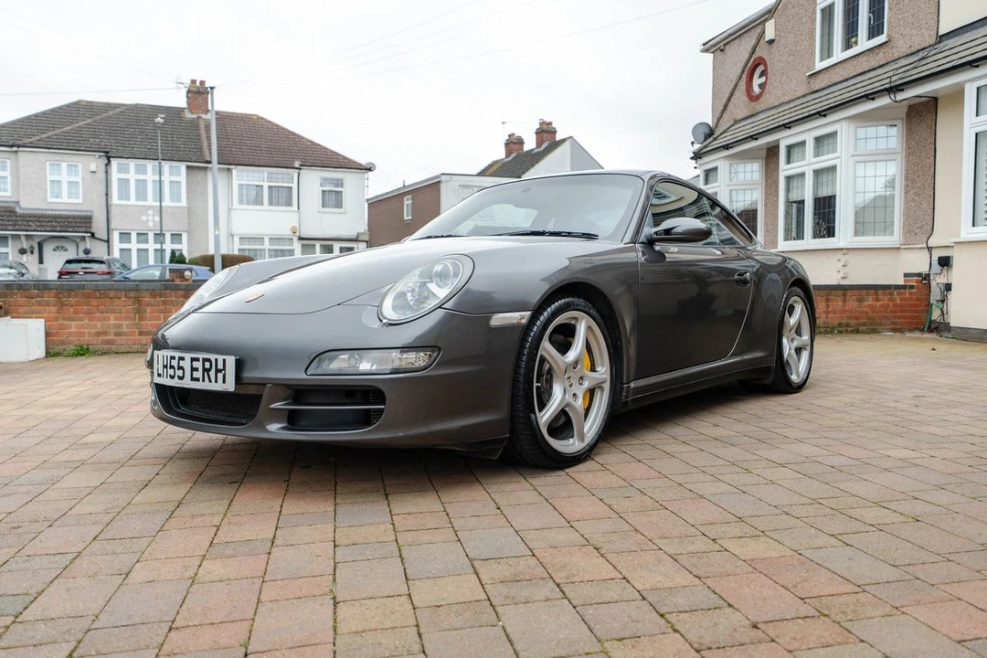 2005 Porsche 997 Carrera 4S - Image 17 of 30
