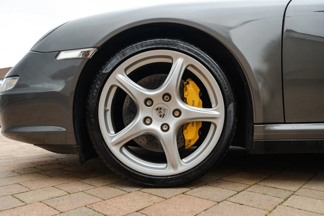 2005 Porsche 997 Carrera 4S - Image 25 of 30