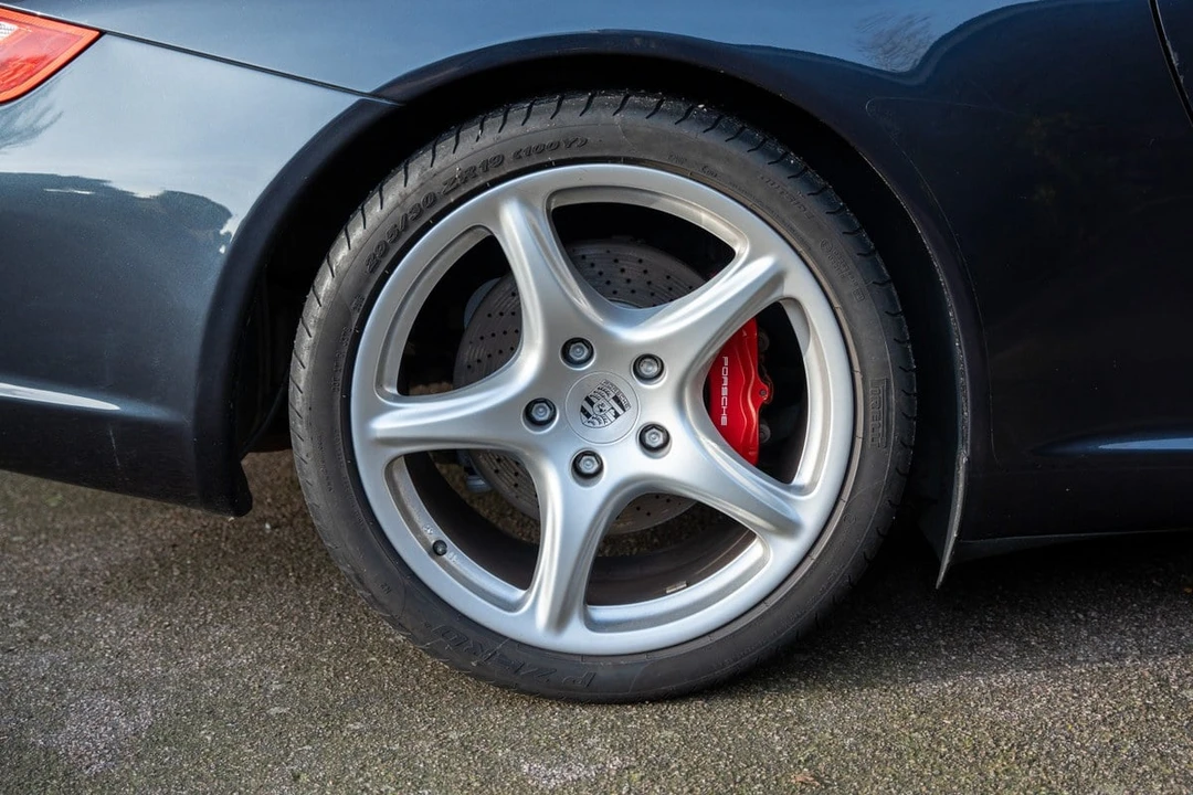 2005 Porsche 997 Carrera S - Image 12 of 31