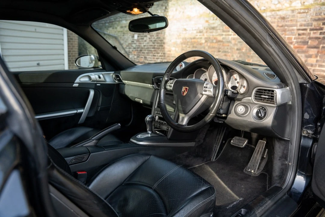 2005 Porsche 997 Carrera S - Image 28 of 31