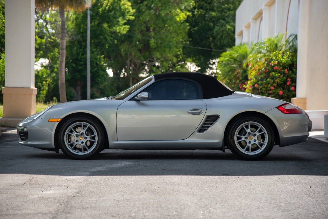 2005 Porsche 987 Boxster - Image 14 of 31