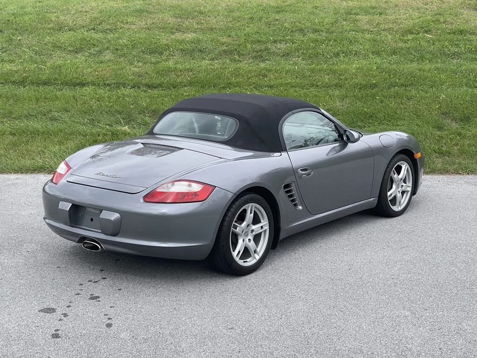 2005 Porsche 987 Boxster - Image 17 of 31