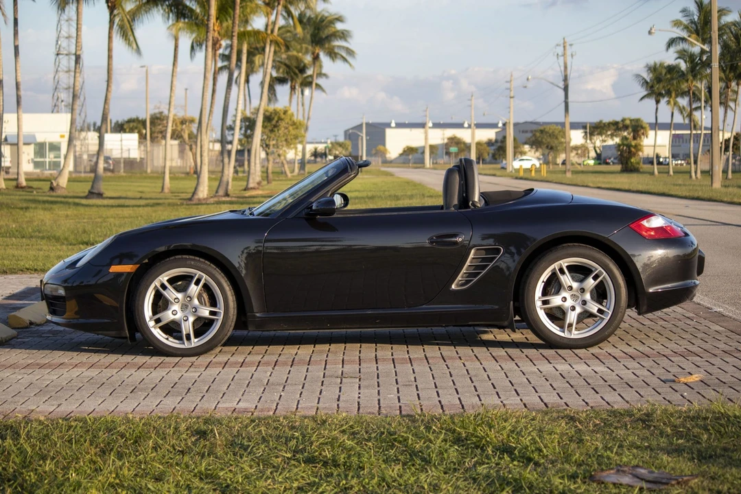 2005 Porsche 987 Boxster - Image 14 of 31