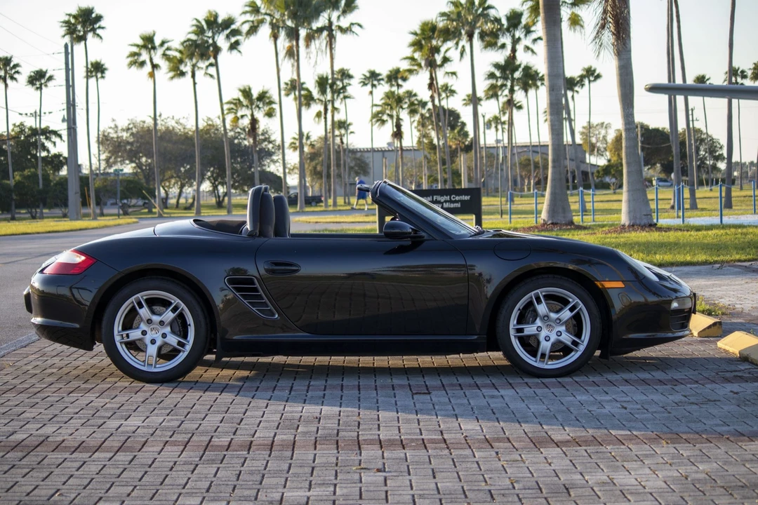 2005 Porsche 987 Boxster - Image 2 of 31