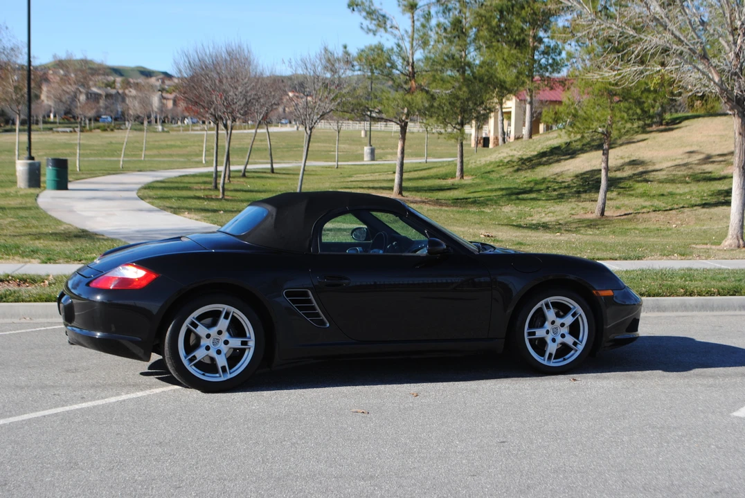 2005 Porsche 987 Boxster - Image 2 of 31