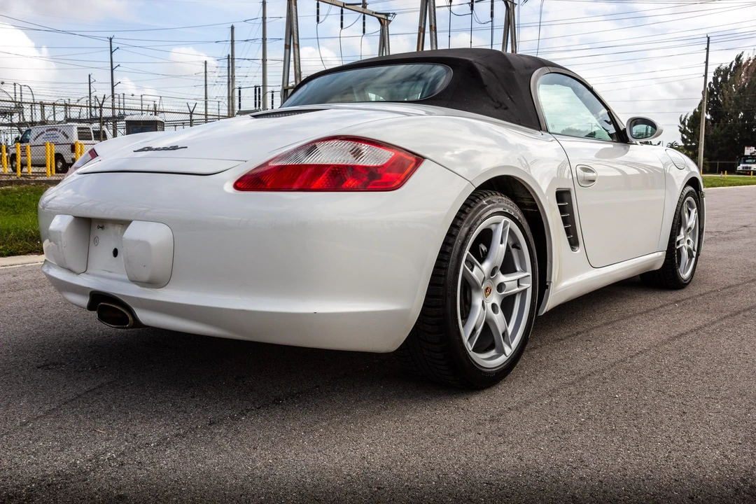 2005 Porsche 987 Boxster - Image 10 of 31