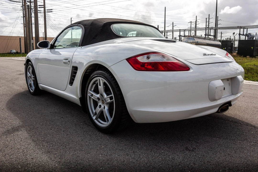 2005 Porsche 987 Boxster - Image 14 of 31