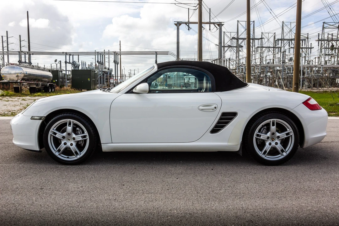 2005 Porsche 987 Boxster - Image 16 of 31