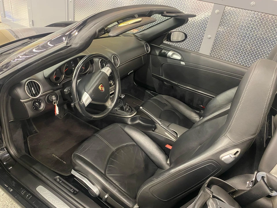 2005 Porsche 987 Boxster - Image 23 of 31