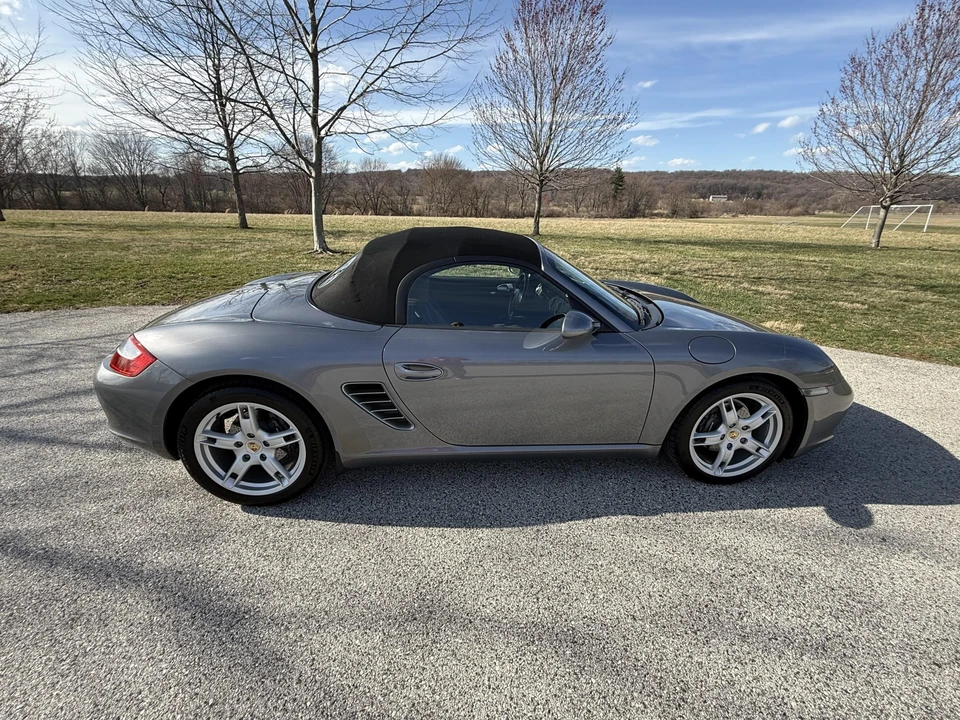 2005 Porsche 987 Boxster - Image 16 of 31