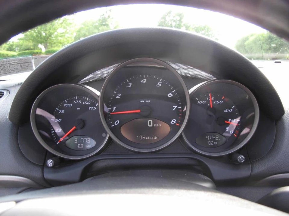 2005 Porsche 987 Boxster - Image 14 of 31