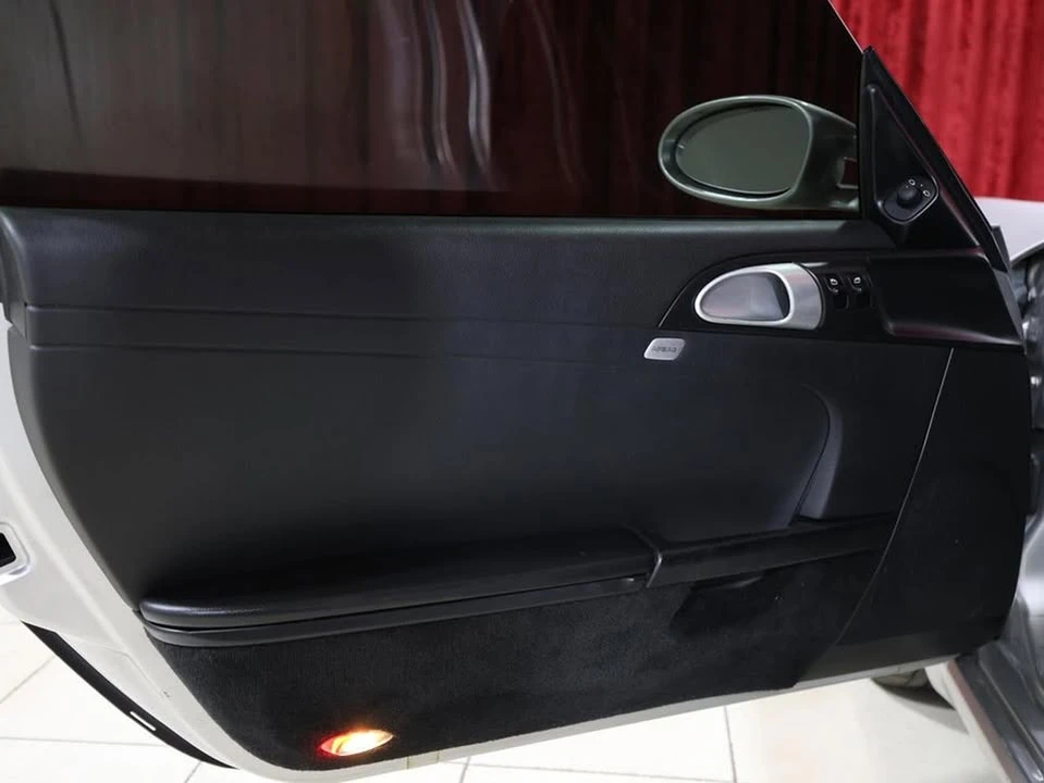2005 Porsche 987 Boxster - Image 11 of 18