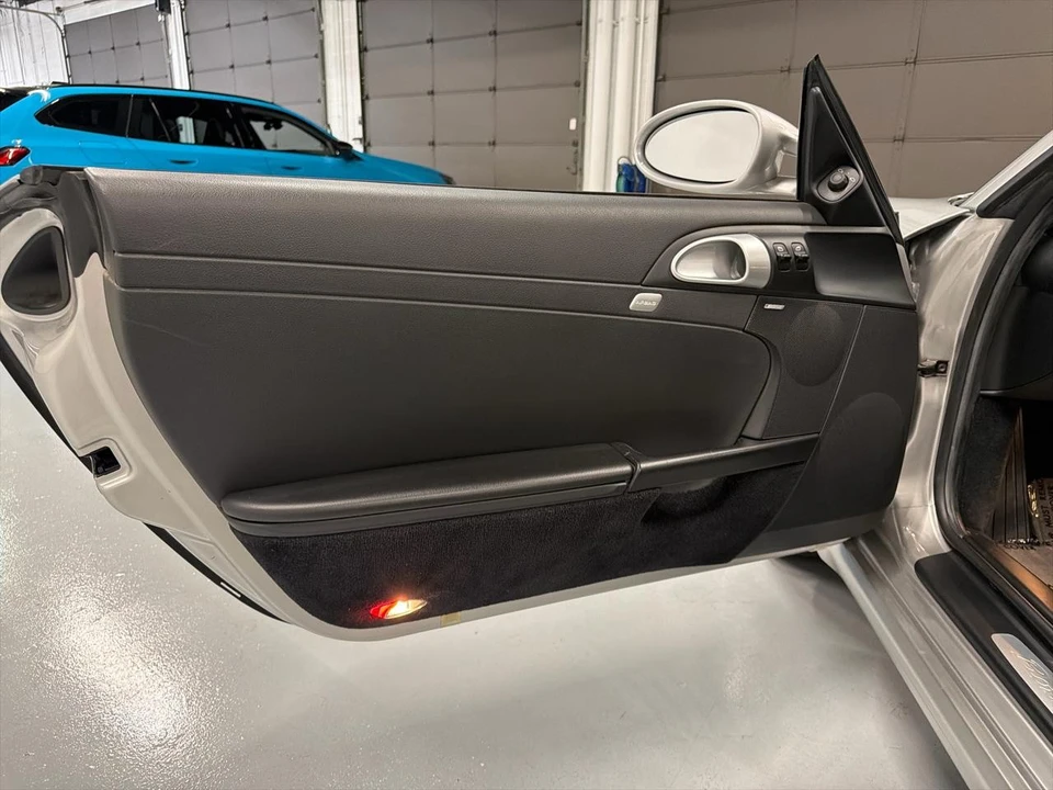 2005 Porsche 987 Boxster - Image 14 of 27