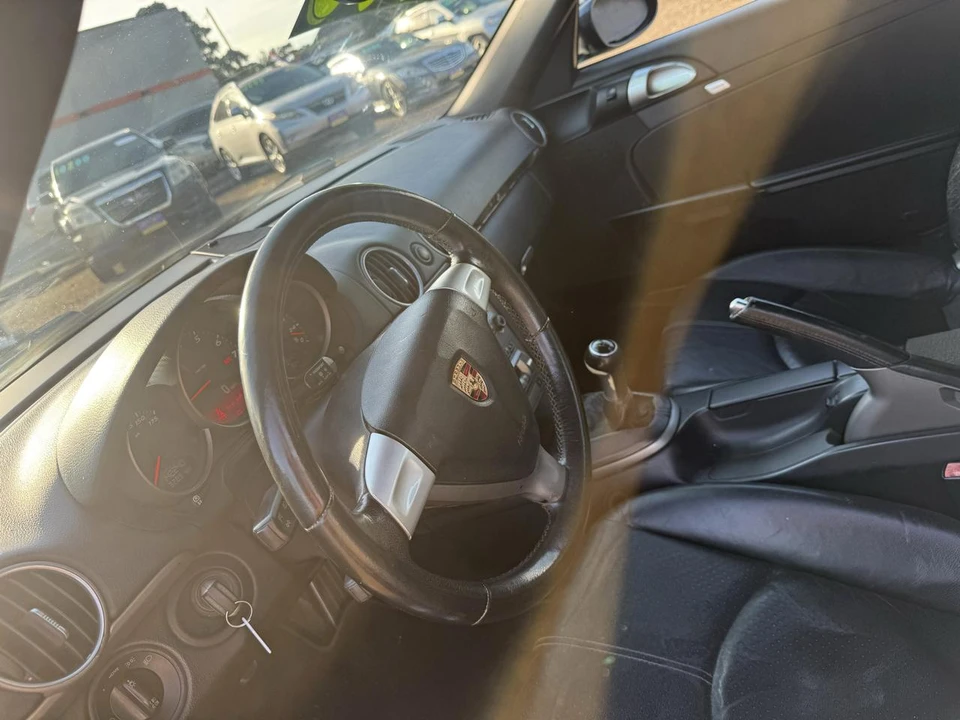 2005 Porsche 987 Boxster - Image 16 of 17