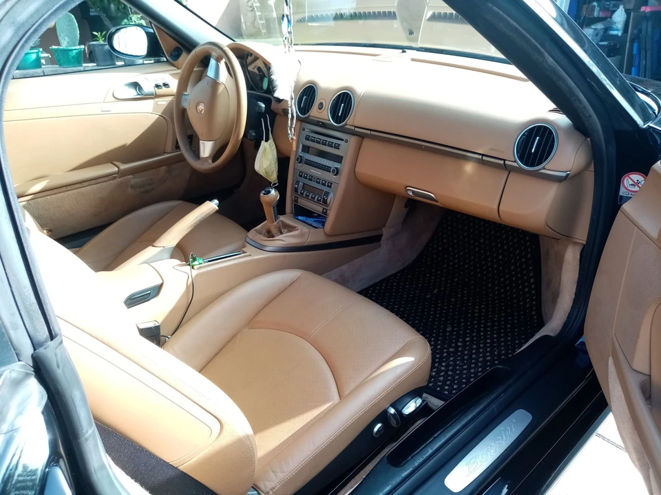 2005 Porsche 987 Boxster - Image 9 of 12