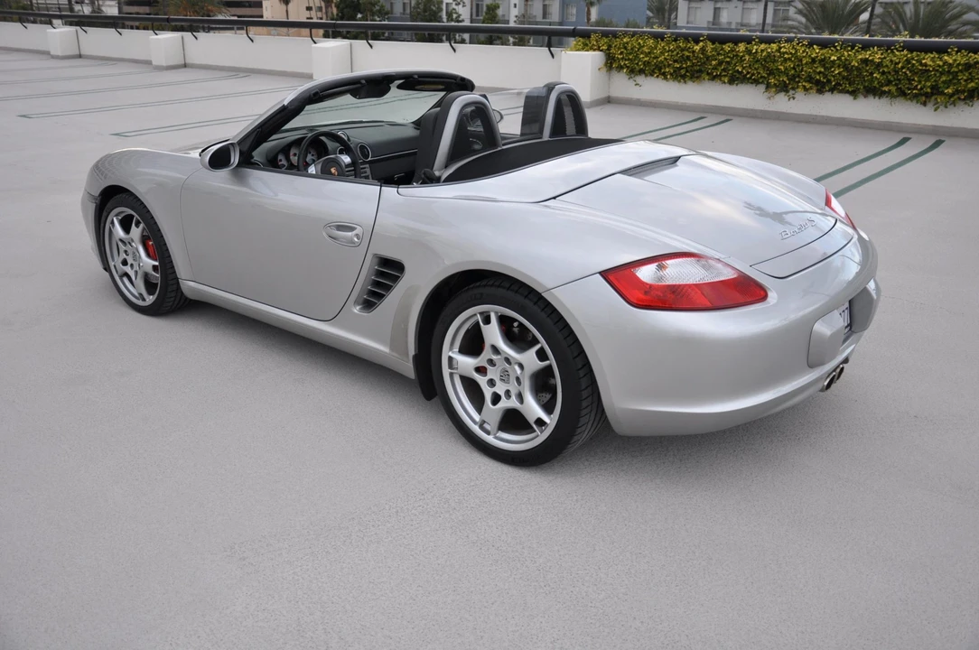 2005 Porsche 987 Boxster S - Image 12 of 31