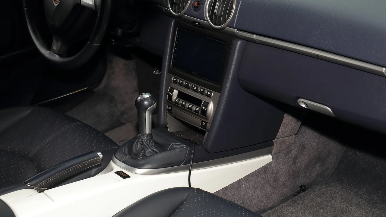 2005 Porsche 987 Boxster S - Image 14 of 20