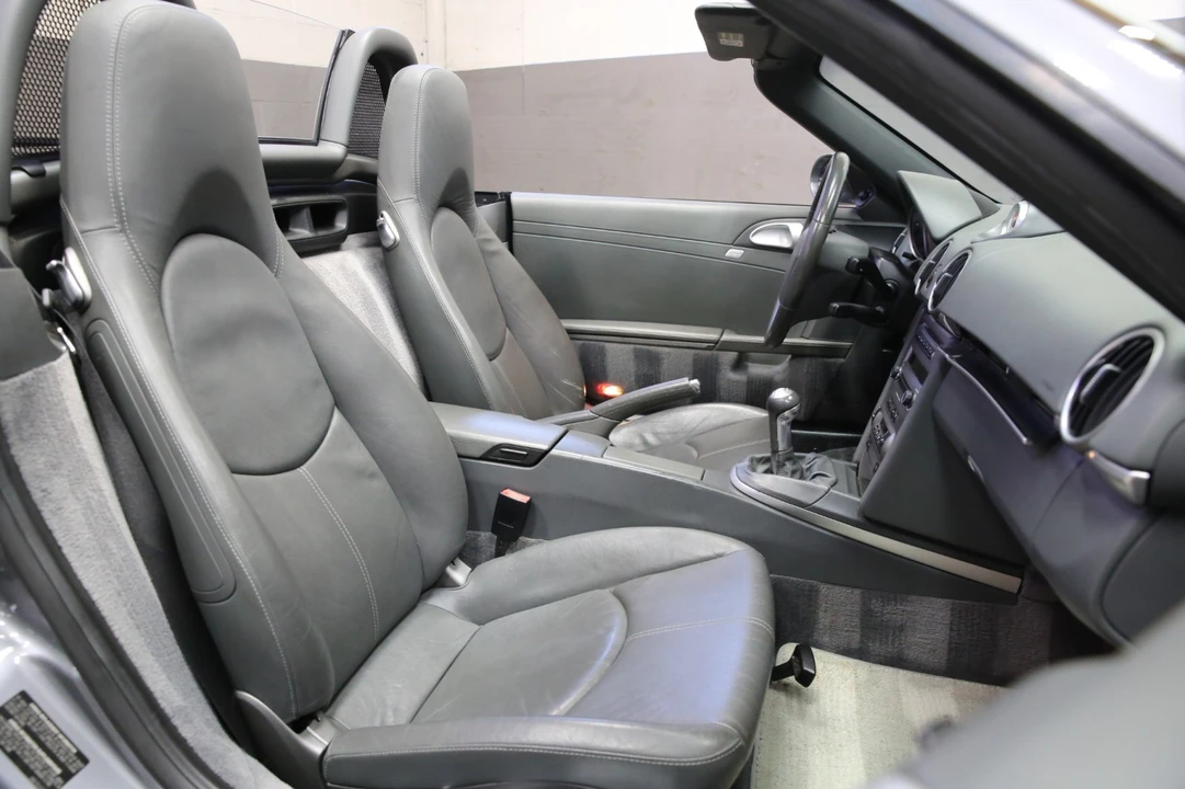 2005 Porsche 987 Boxster S - Image 11 of 31