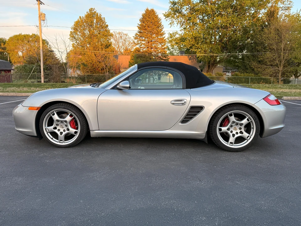 2005 Porsche 987 Boxster S - Image 25 of 31