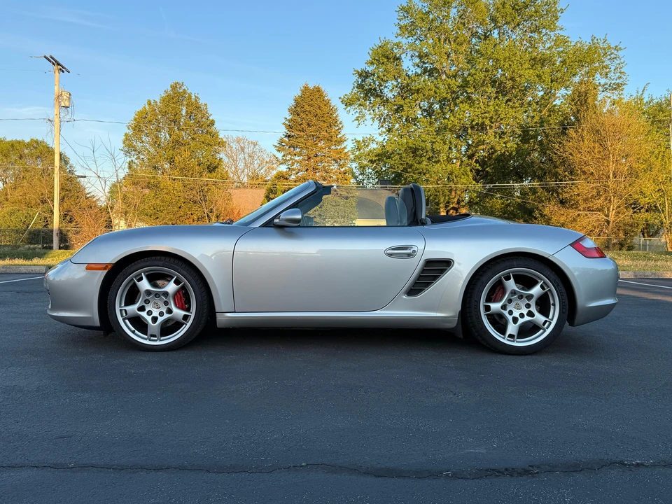 2005 Porsche 987 Boxster S - Image 12 of 31