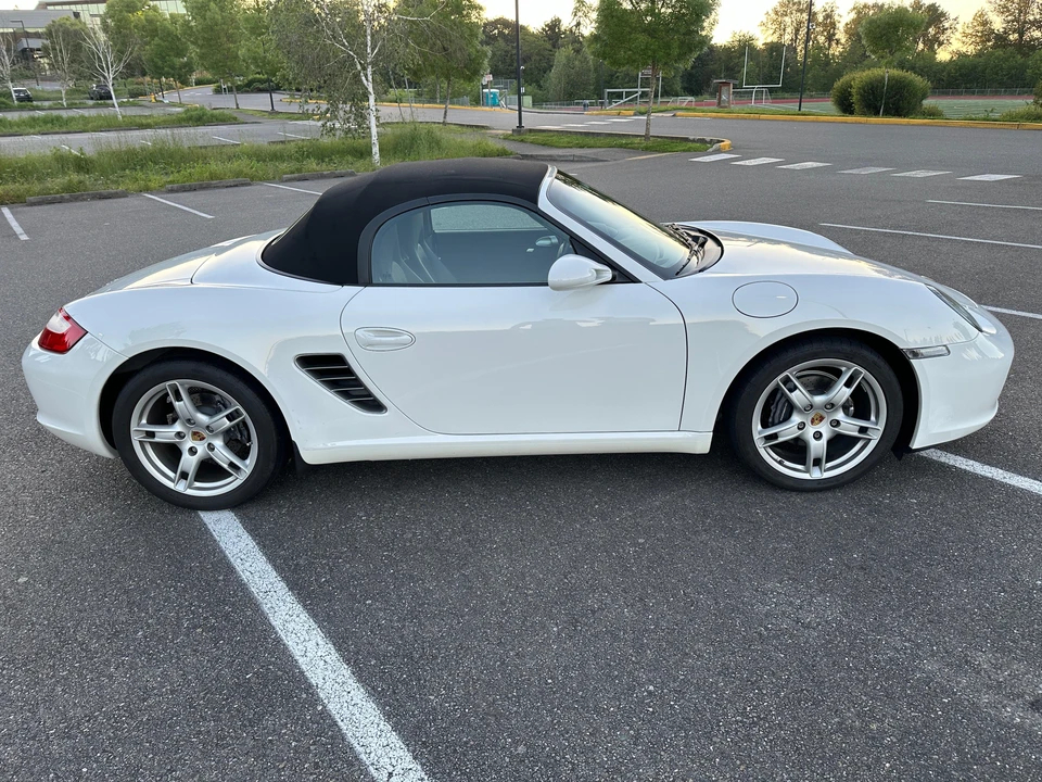2005 Porsche 987 Boxster - Image 16 of 31