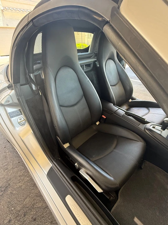 2005 Porsche Boxster - Image 14 of 23