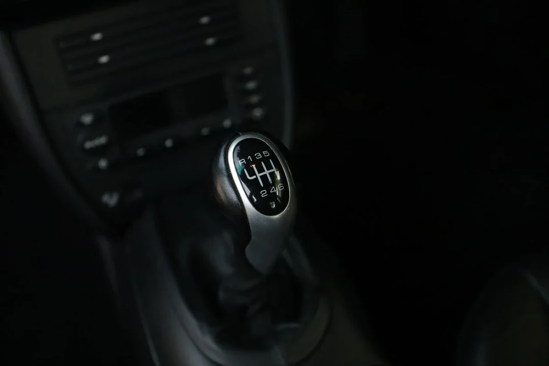 2005 Porsche 997 Carrera 4S - Image 15 of 30