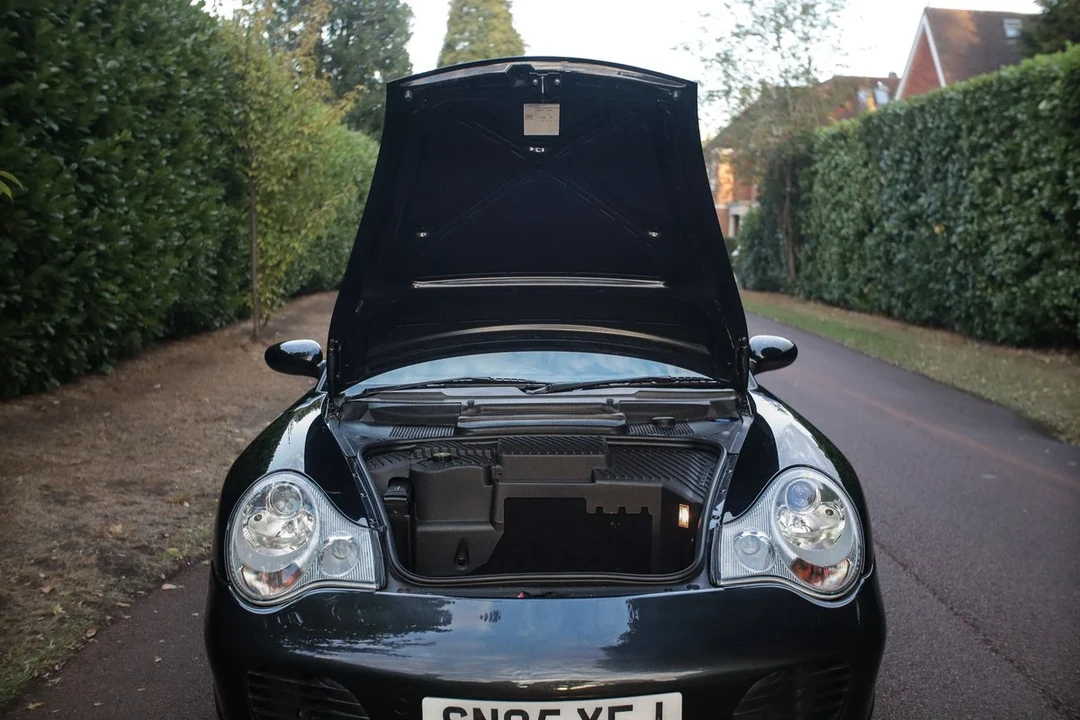2005 Porsche 997 Carrera 4S - Image 17 of 30