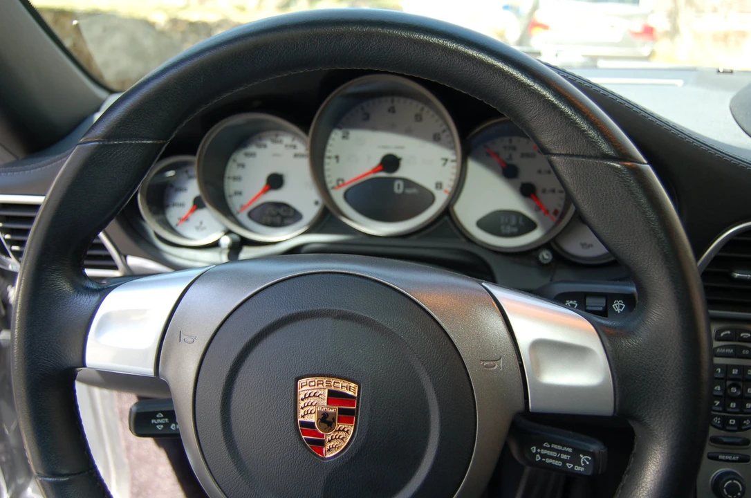 2005 Porsche 997 Carrera S - Image 9 of 10