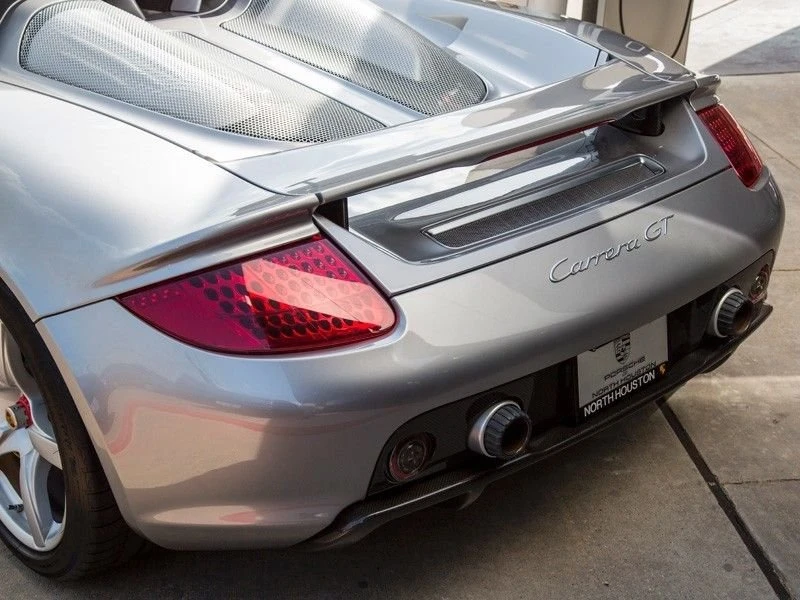 2005 Porsche Carrera GT - Image 9 of 21