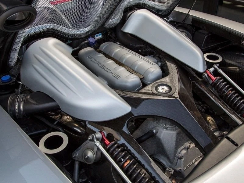 2005 Porsche Carrera GT - Image 18 of 21