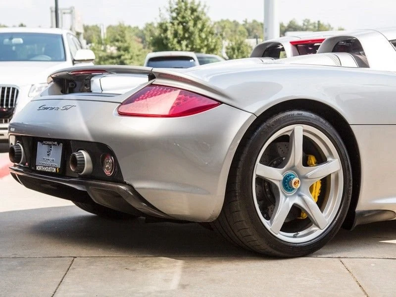2005 Porsche Carrera GT - Image 8 of 21